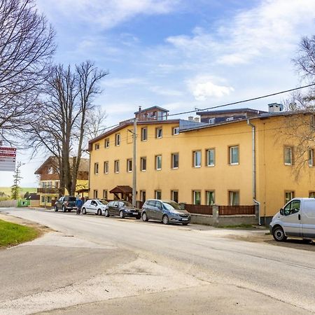 Apartman Zara Veľký Slavkov Extérieur photo