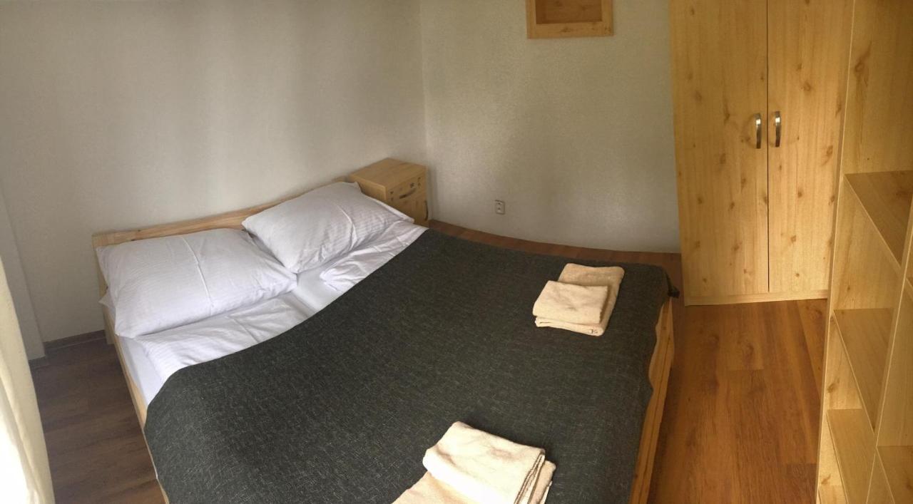 Apartman Zara Veľký Slavkov Extérieur photo