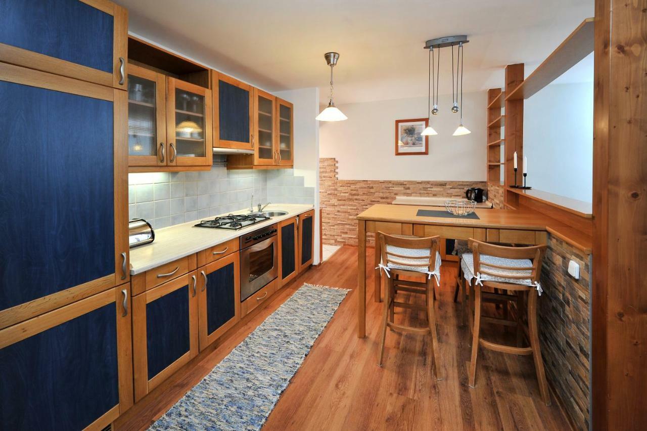 Apartman Zara Veľký Slavkov Extérieur photo